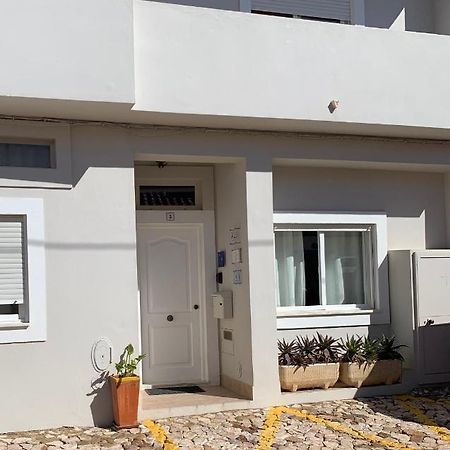 Casa Da Aldeia - Guest House Odiáxere Exteriör bild