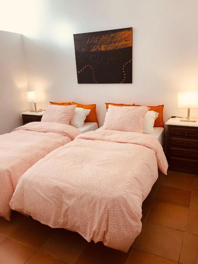 Casa Da Aldeia - Guest House Odiáxere Exteriör bild